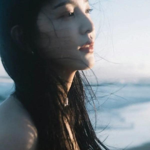欲燄春潮封面