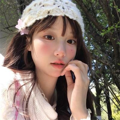 吸血鬼女王封面